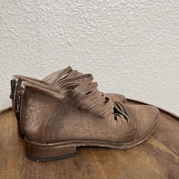 Free People Lost Valley Suede Brown Ankle Boot Women's 36 US 6 - Picture 2 of 7